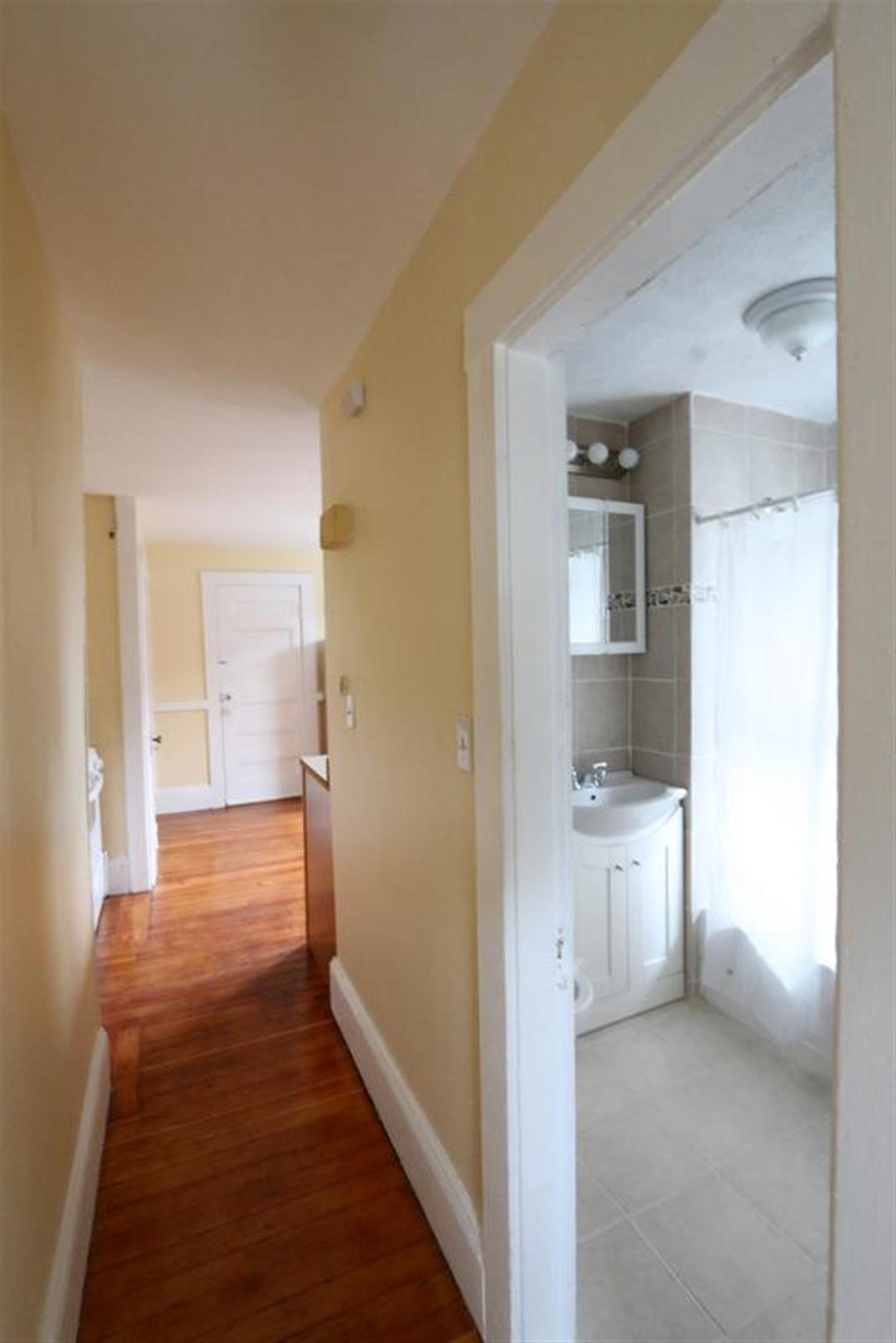 377 Highland Ave, Powder House Square