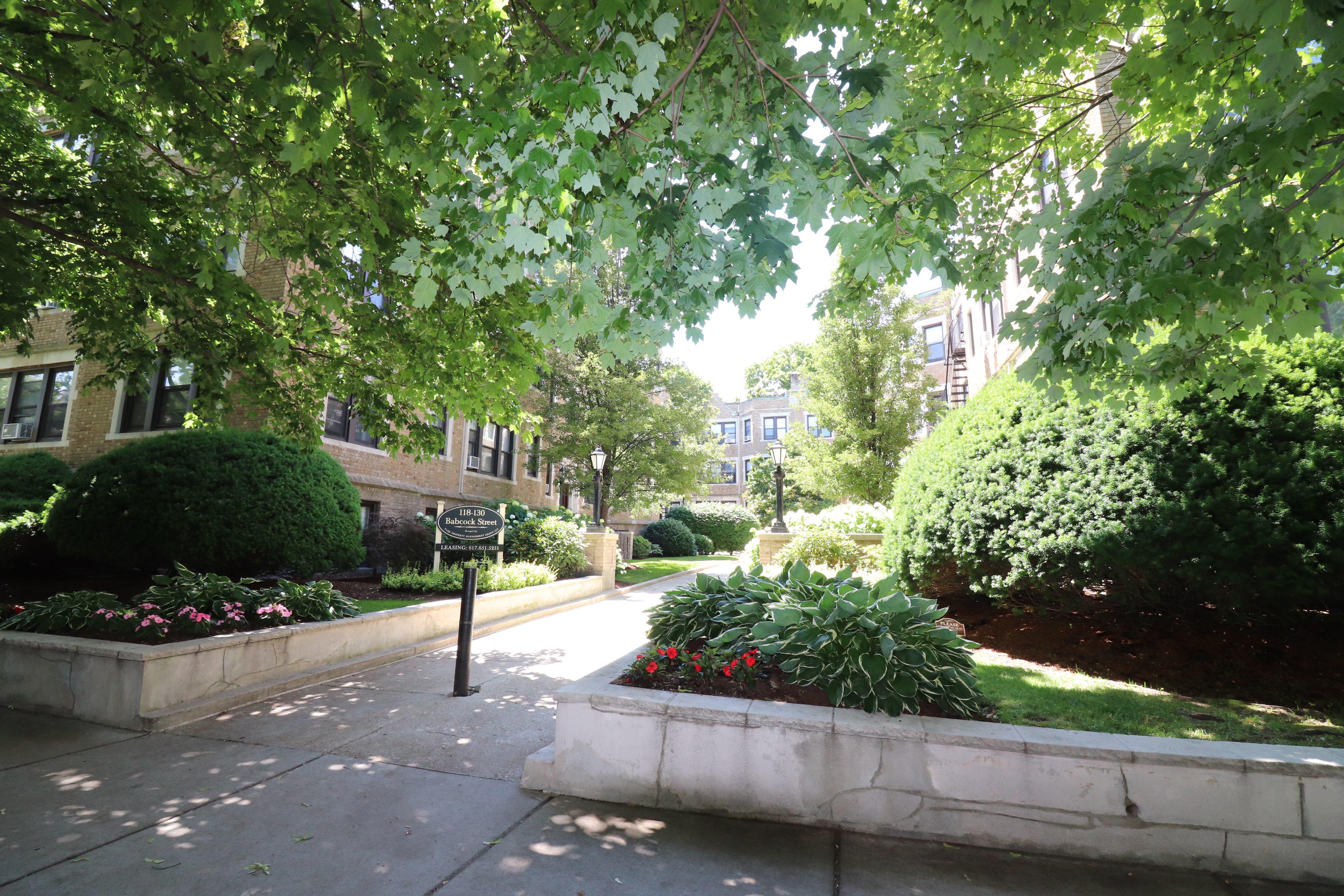 122 Babcock St, Coolidge Corner