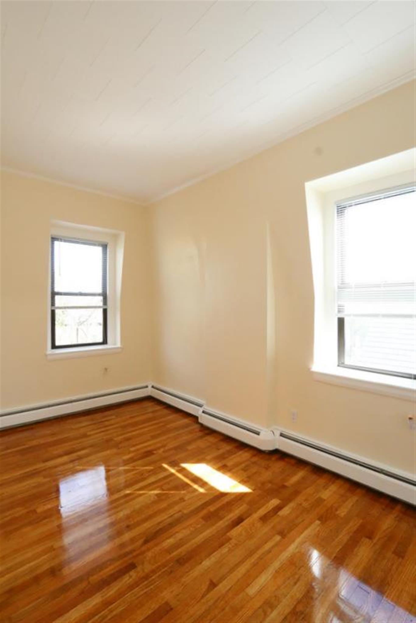 55 Adams St, Prospect Hill