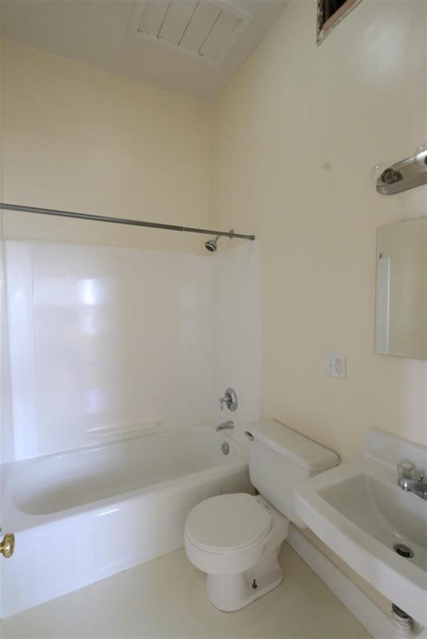 55 Adams St, Prospect Hill