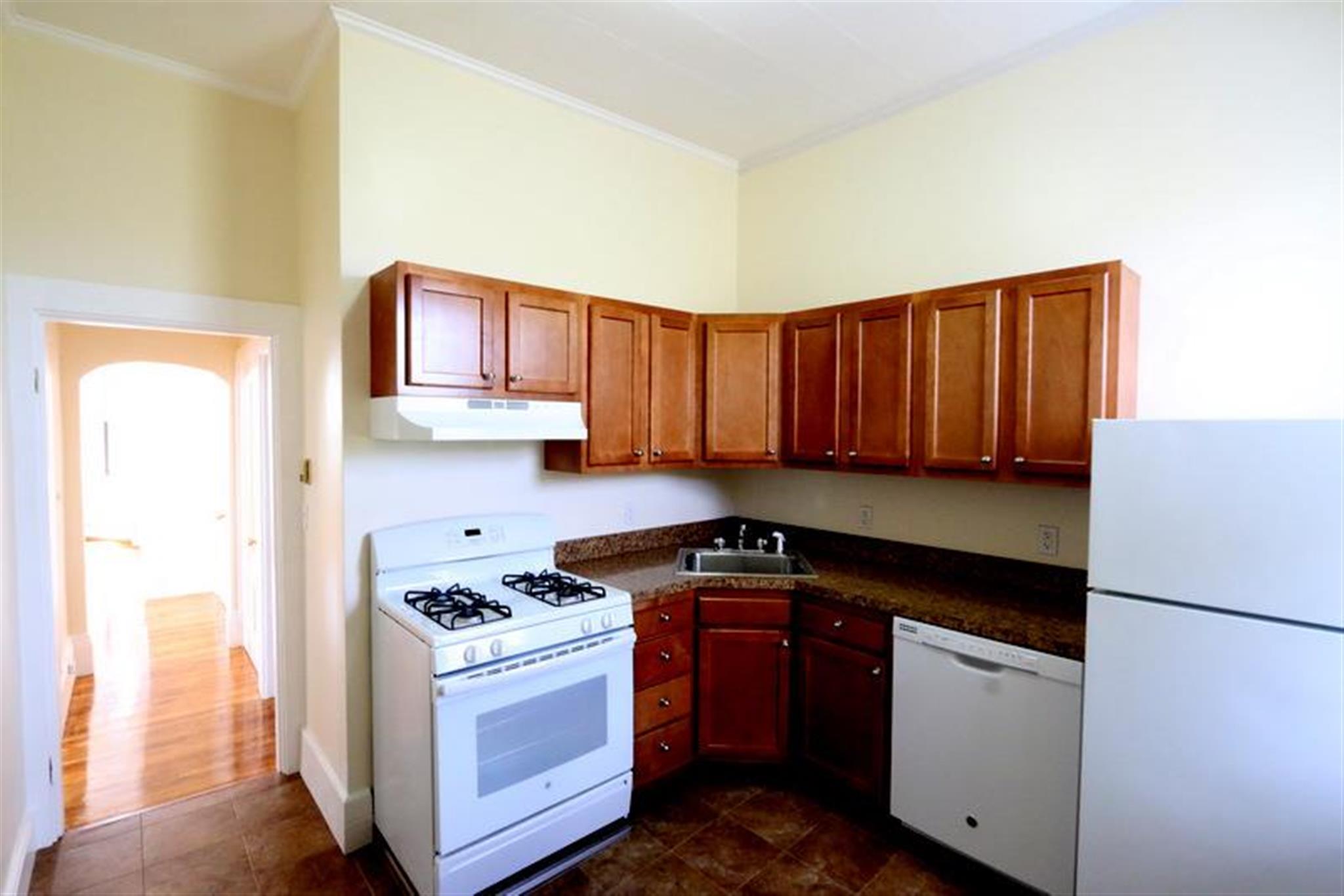 55 Adams St, Prospect Hill