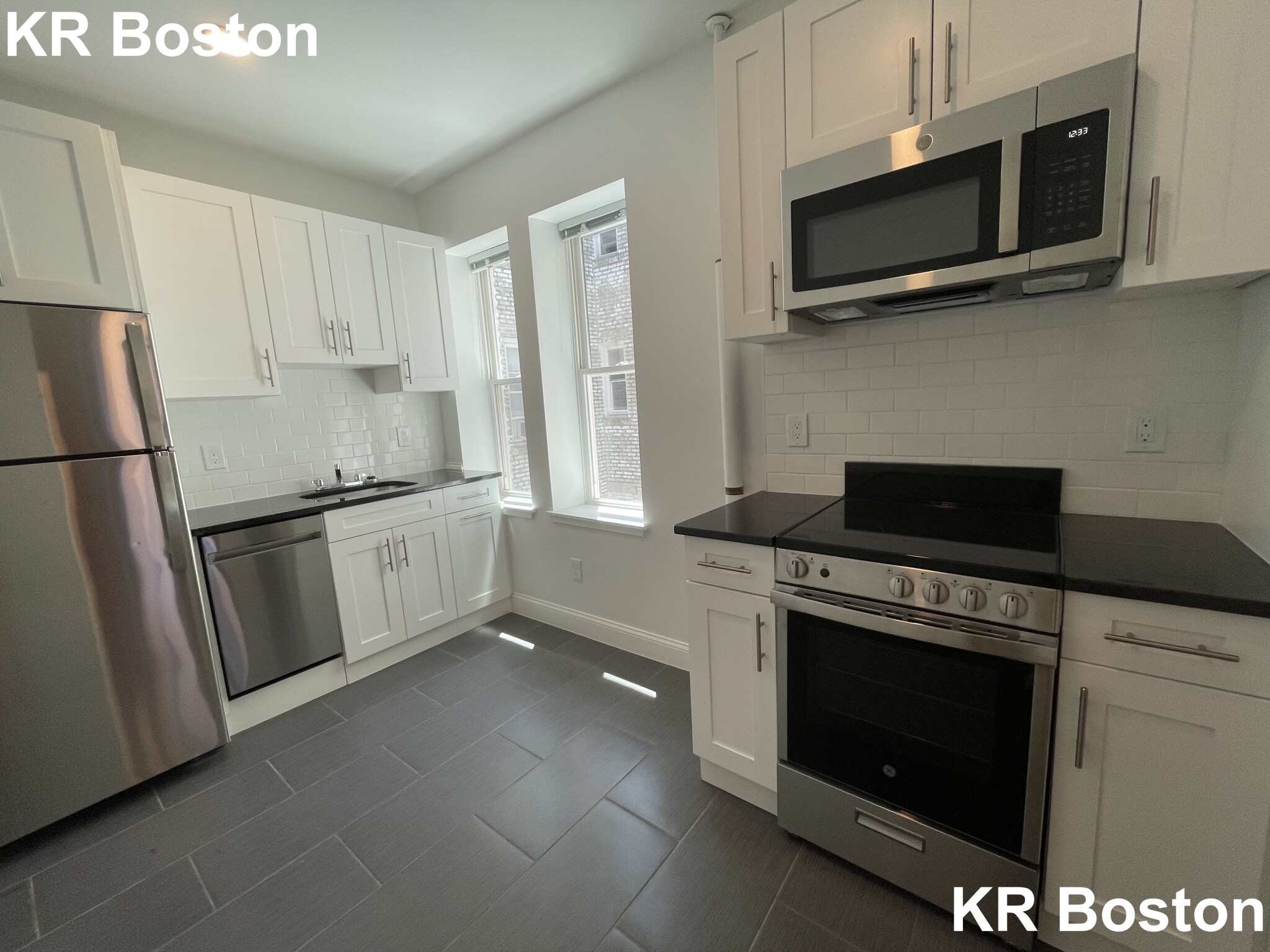 123 Sutherland Rd, Brighton