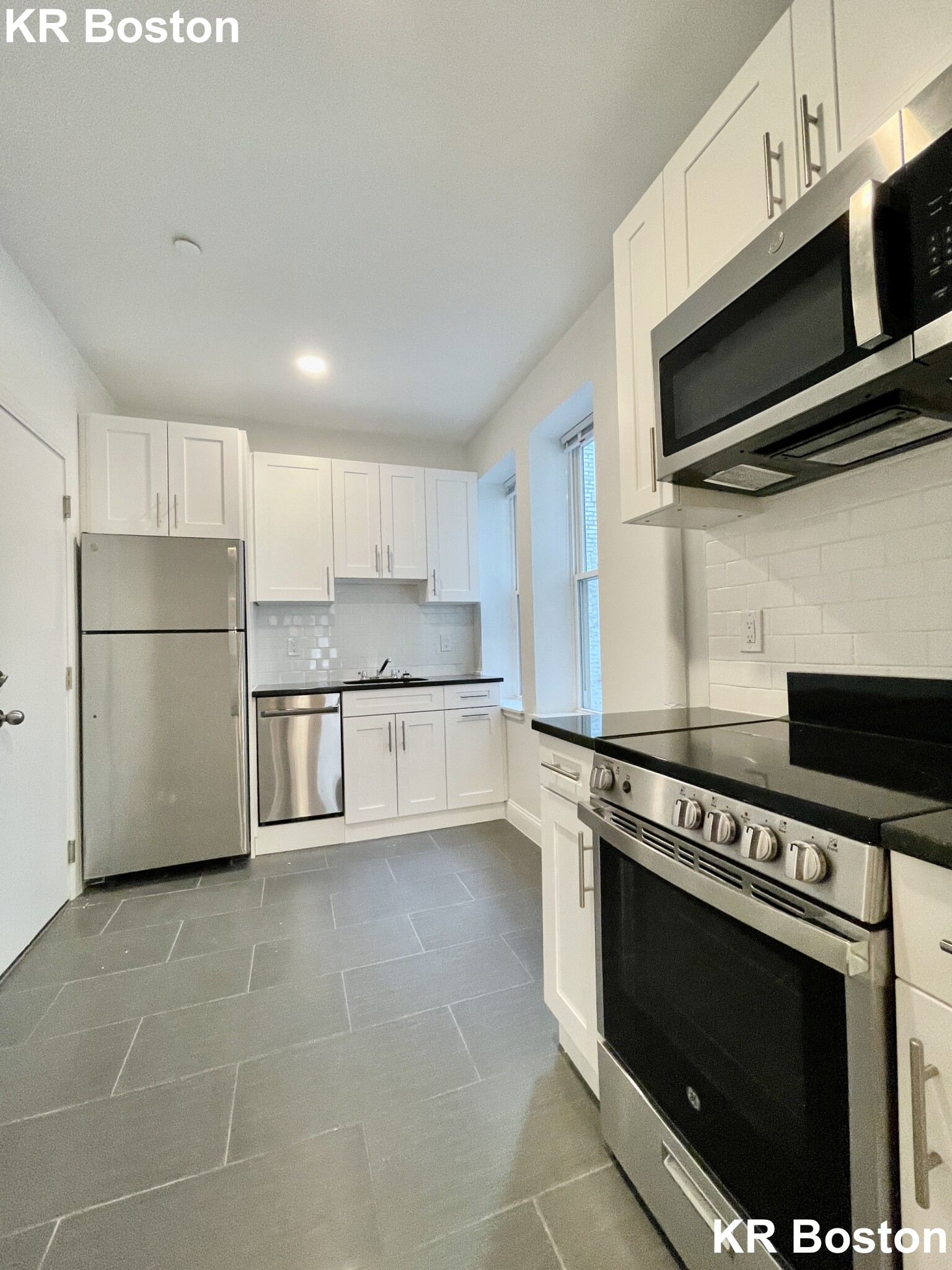 123 Sutherland Rd, Brighton