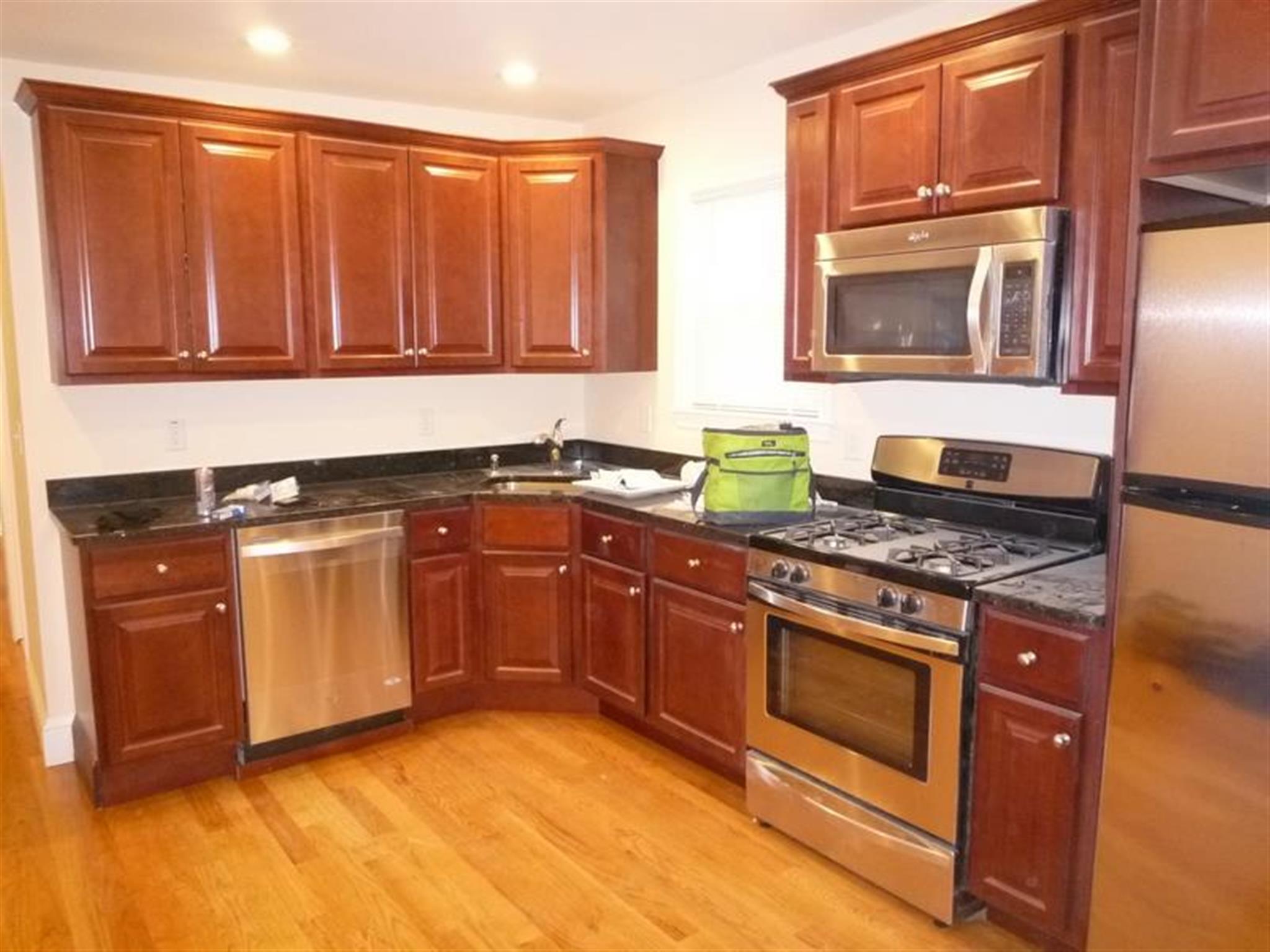 17 Lesley Ave, Davis Square