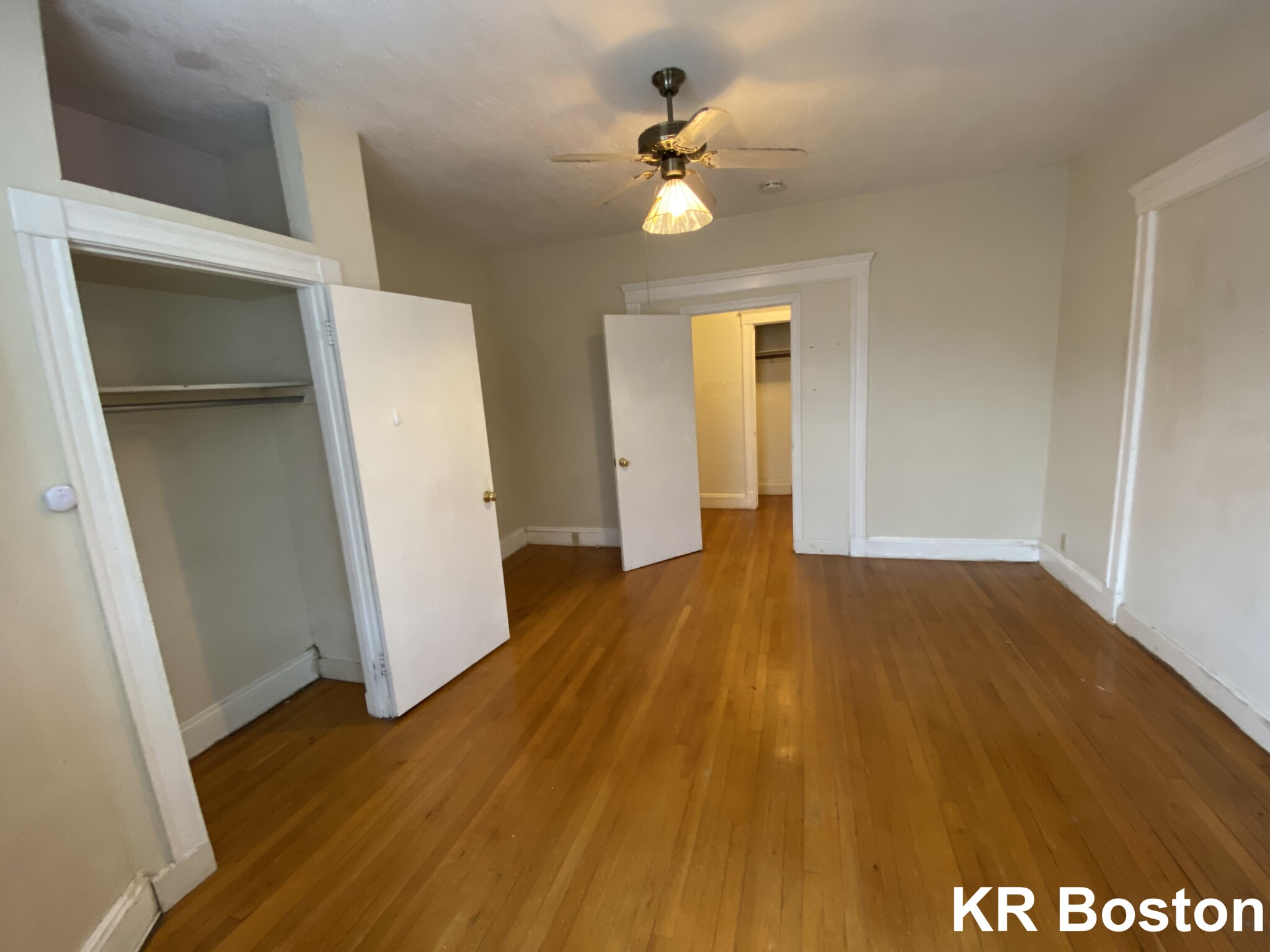 1232 Beacon St, Coolidge Corner