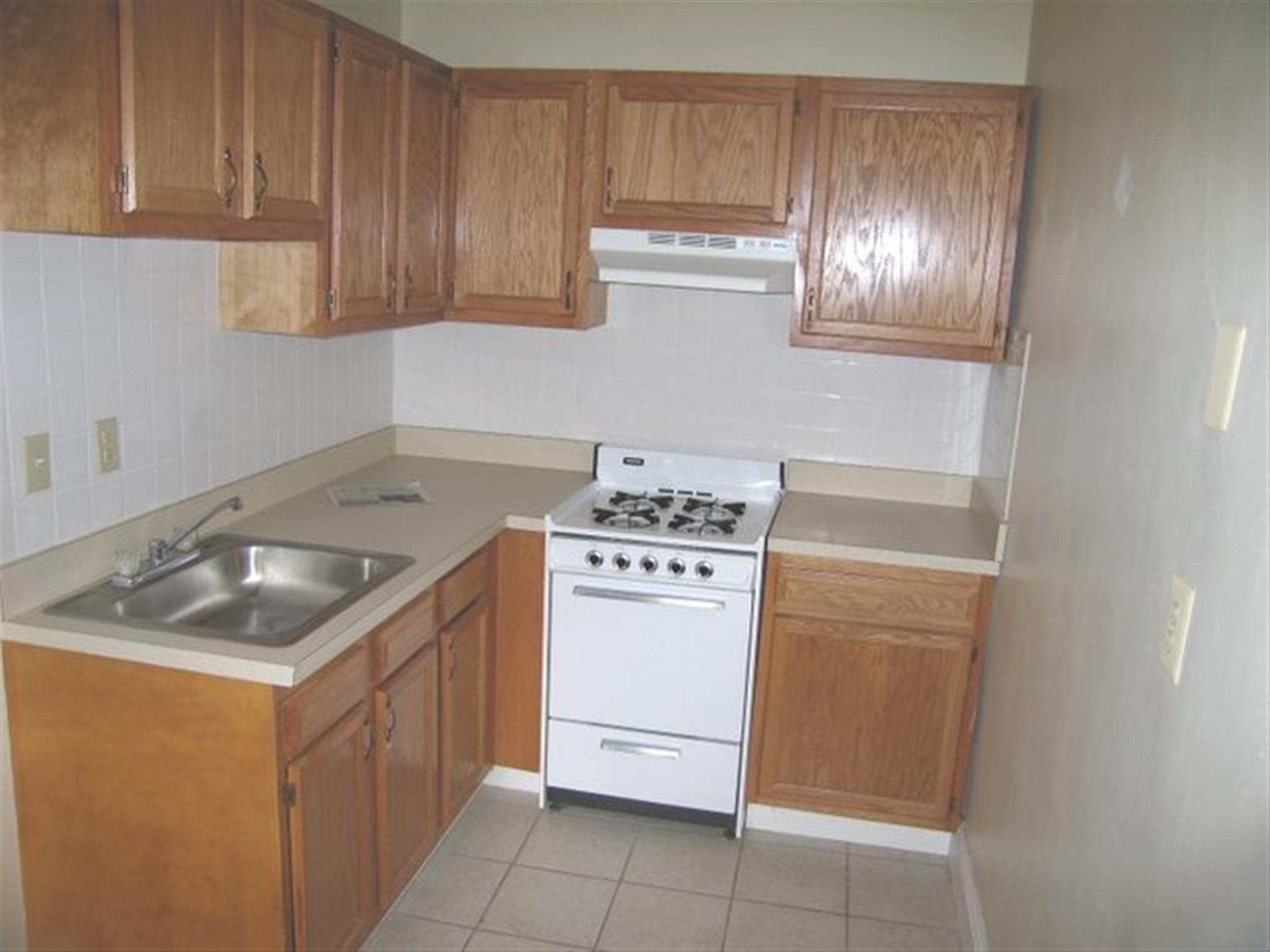 4 Cogswell Ave, Porter Square