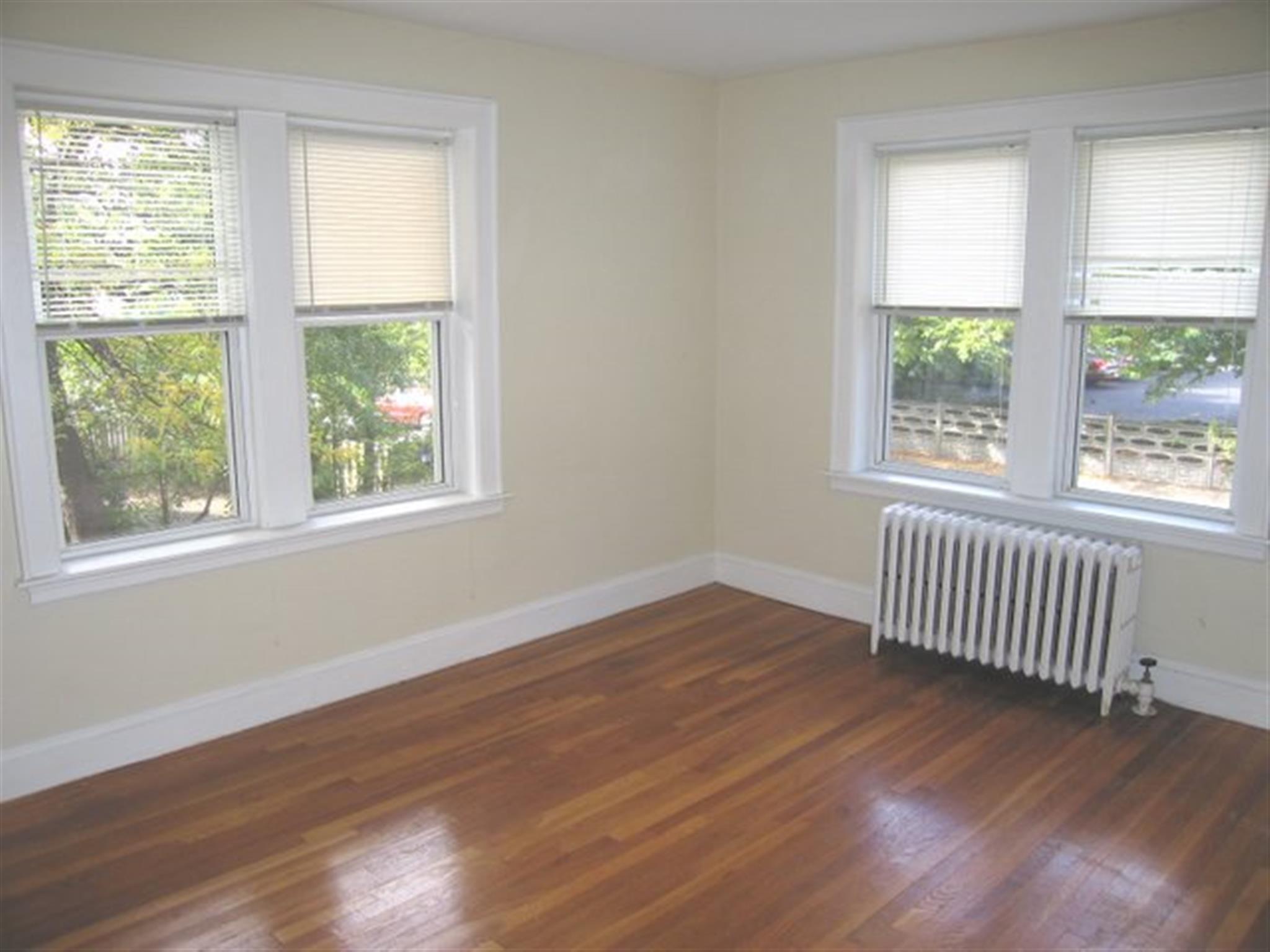 4 Cogswell Ave, Porter Square