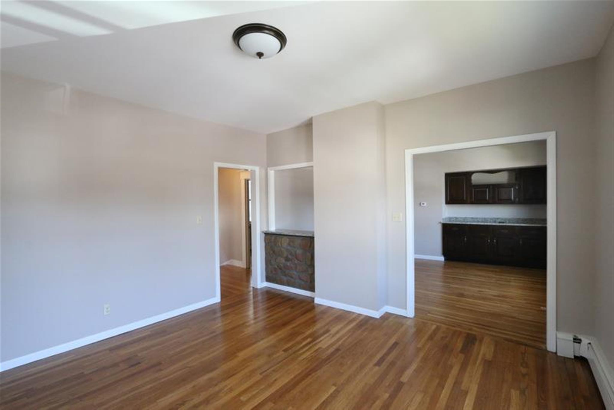 10 Meacham Rd, Porter Square