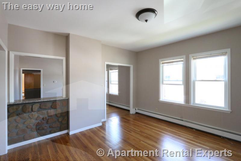 10 Meacham Rd, North Cambridge