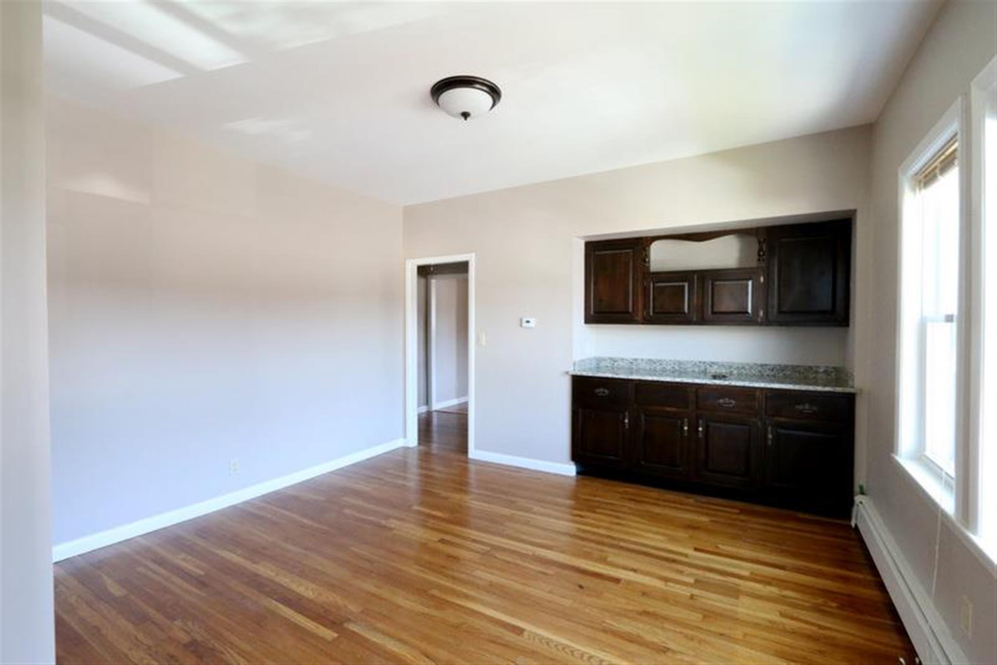 10 Meacham Rd, Porter Square