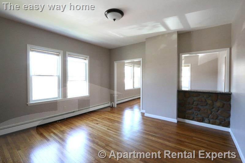 10 Meacham Rd, North Cambridge