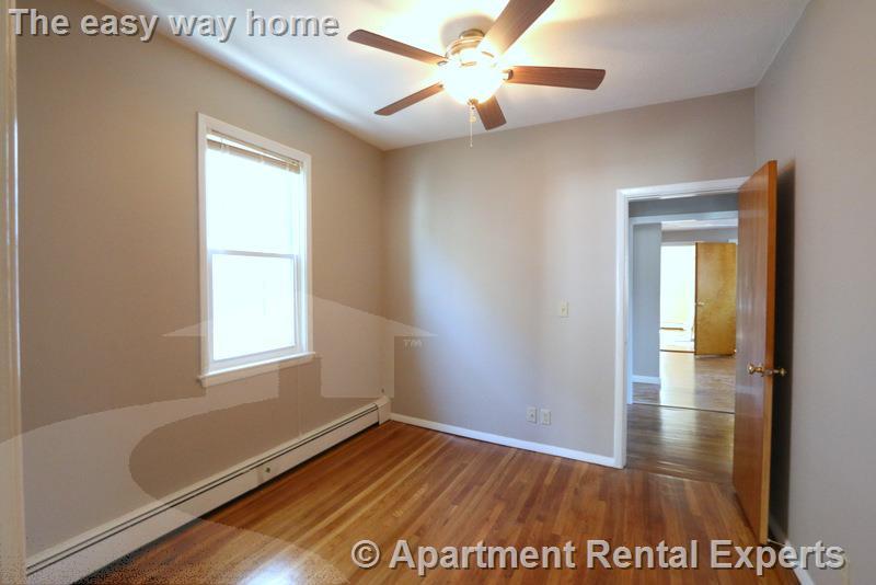 10 Meacham Rd, North Cambridge