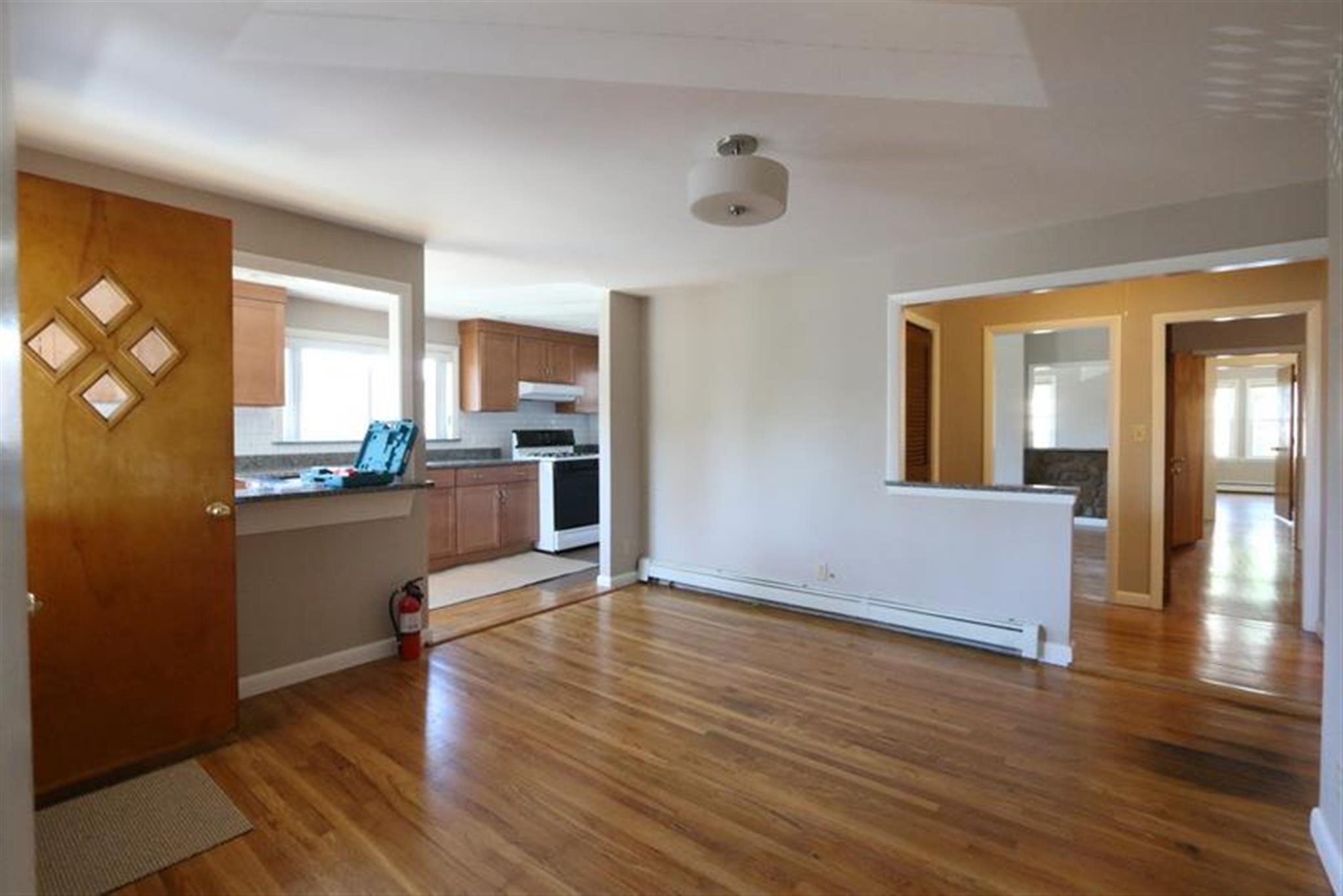 10 Meacham Rd, Porter Square