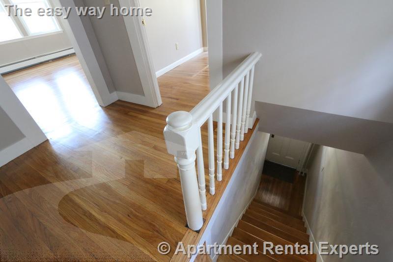 10 Meacham Rd, North Cambridge