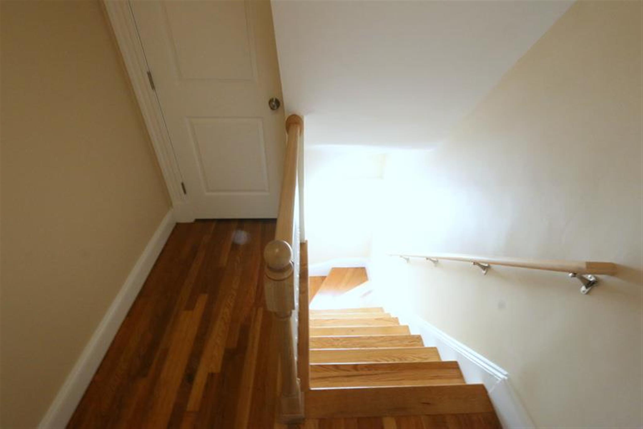 38 Medford St, Medford