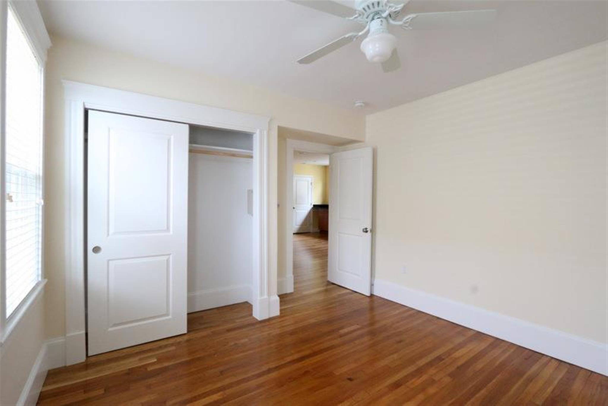 38 Medford St, Medford