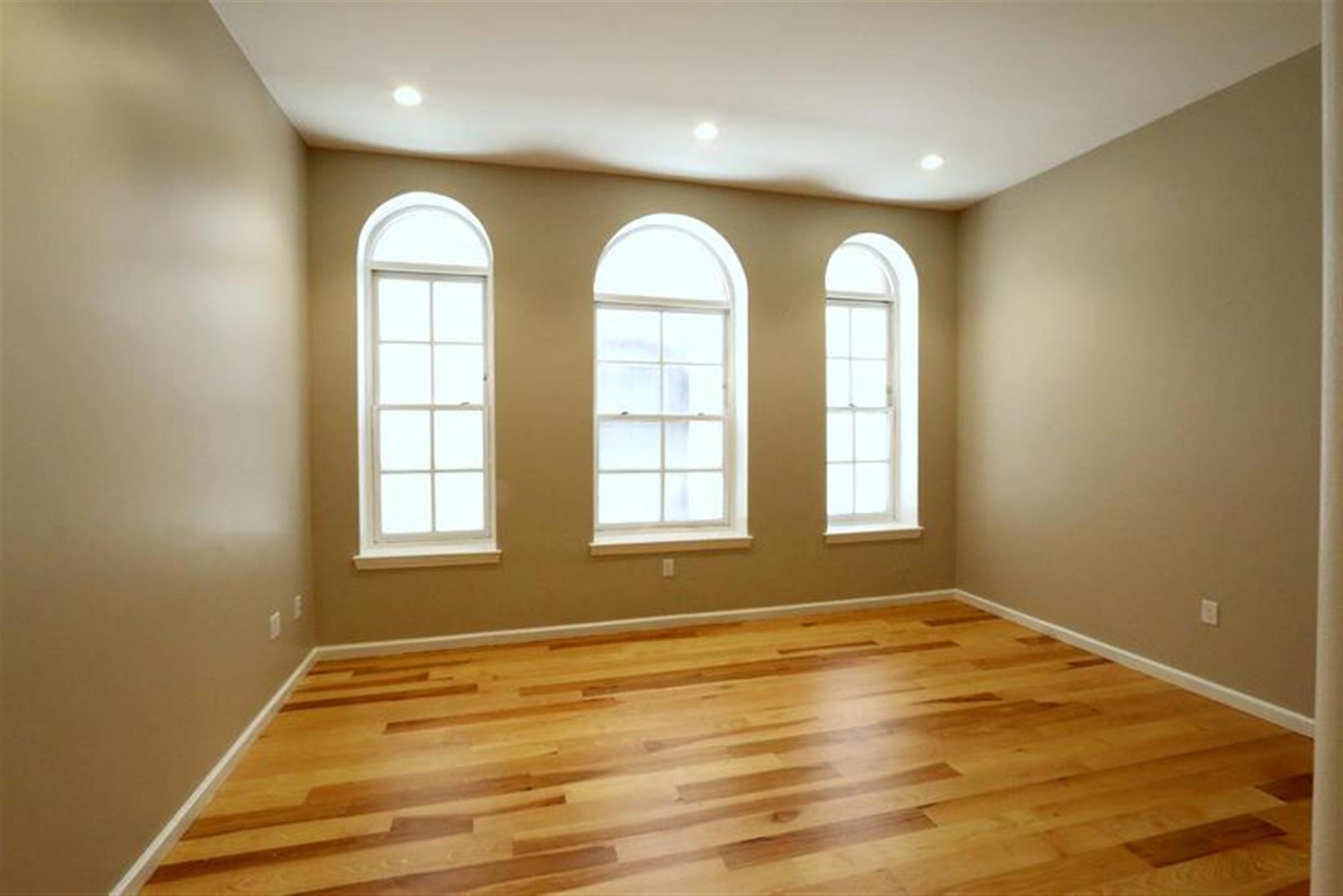 17 Bow St, Union Square