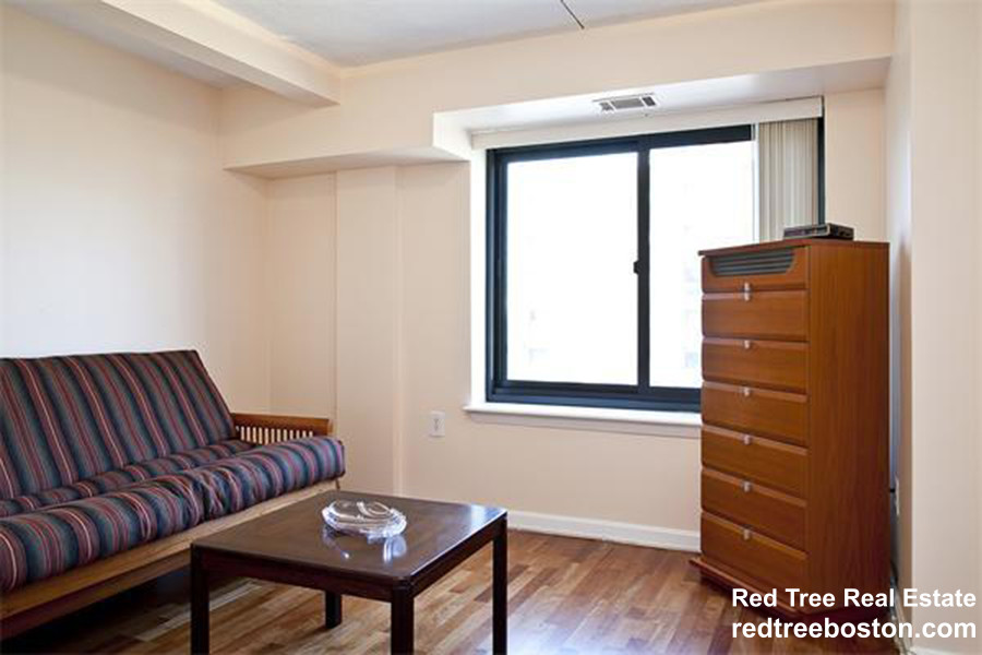 1243 Beacon St, Coolidge Corner