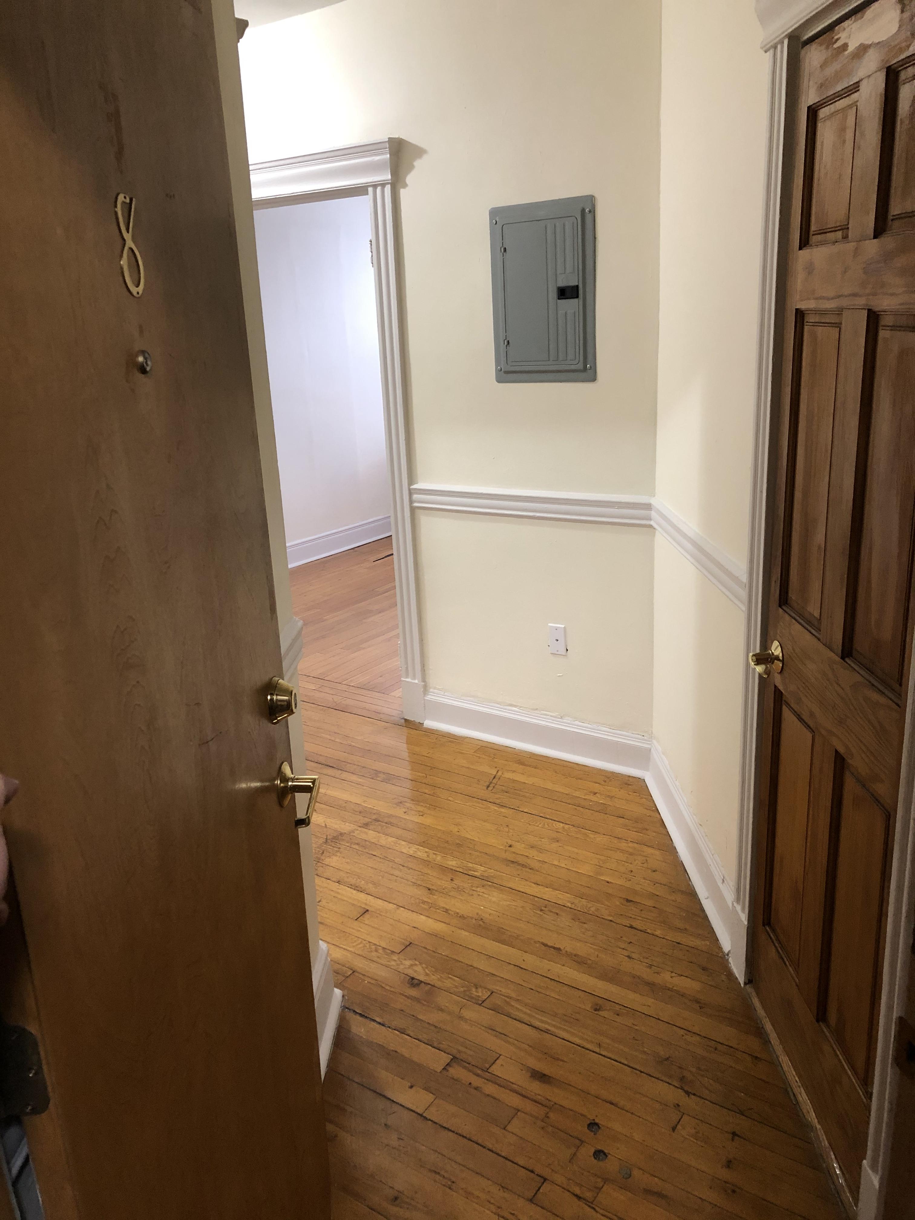 352 Riverway, Mission Hill