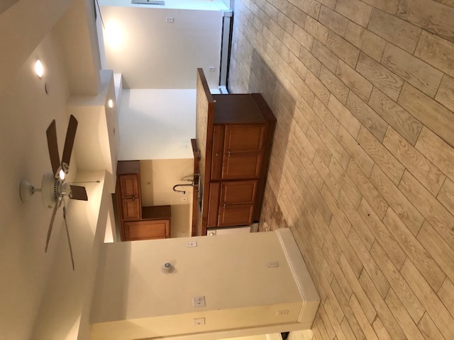 352 Riverway, Mission Hill