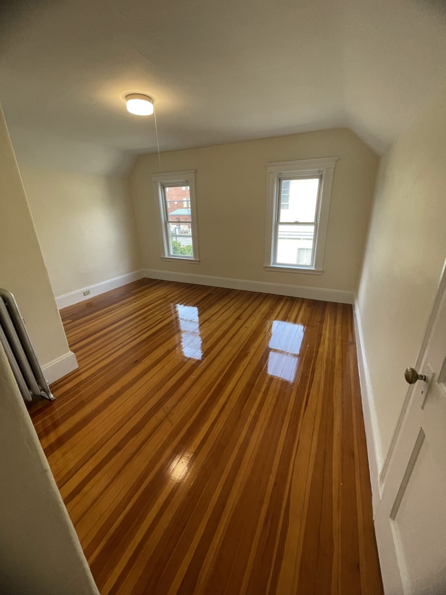 17 Egerton Rd, Arlington