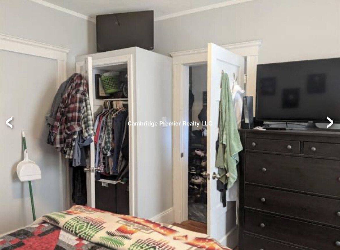 1251 Broadway, West Somerville