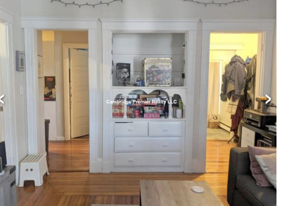 1251 Broadway, West Somerville