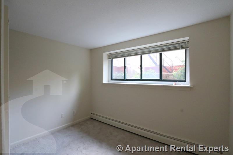 375 Harvard St, Harvard Square