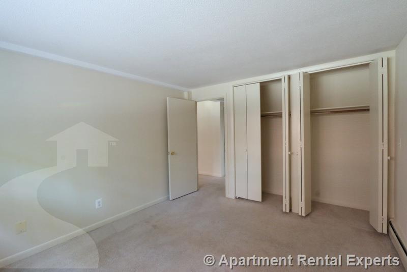 375 Harvard St, Harvard Square