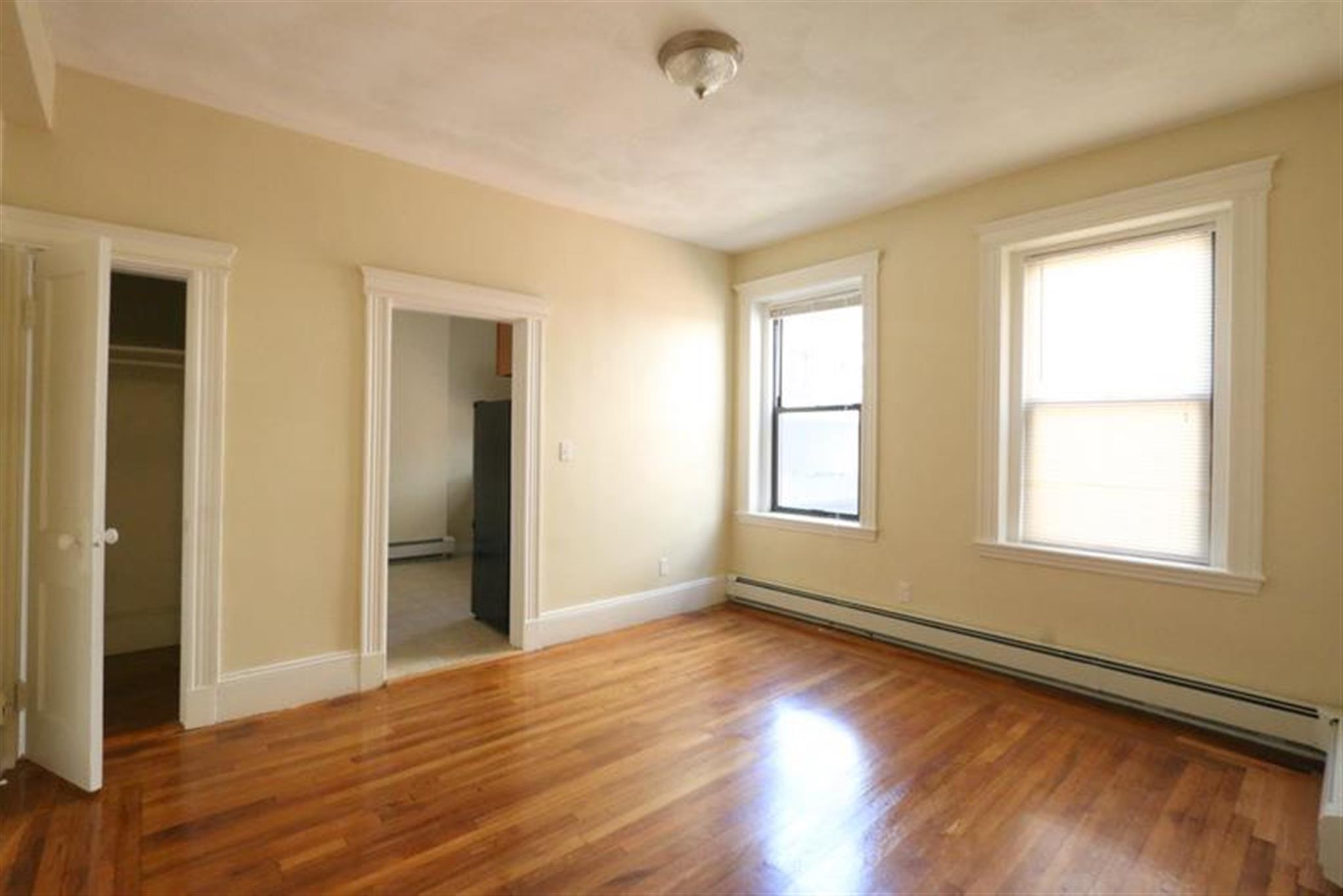 77 Hancock St, Central Square