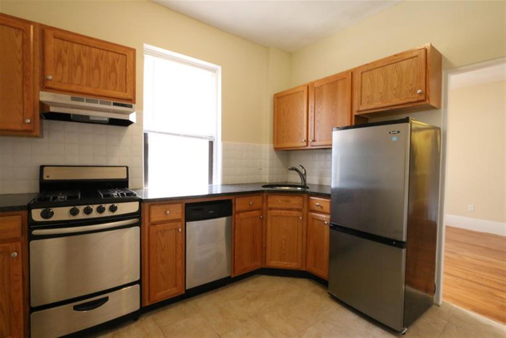 77 Hancock St, Central Square