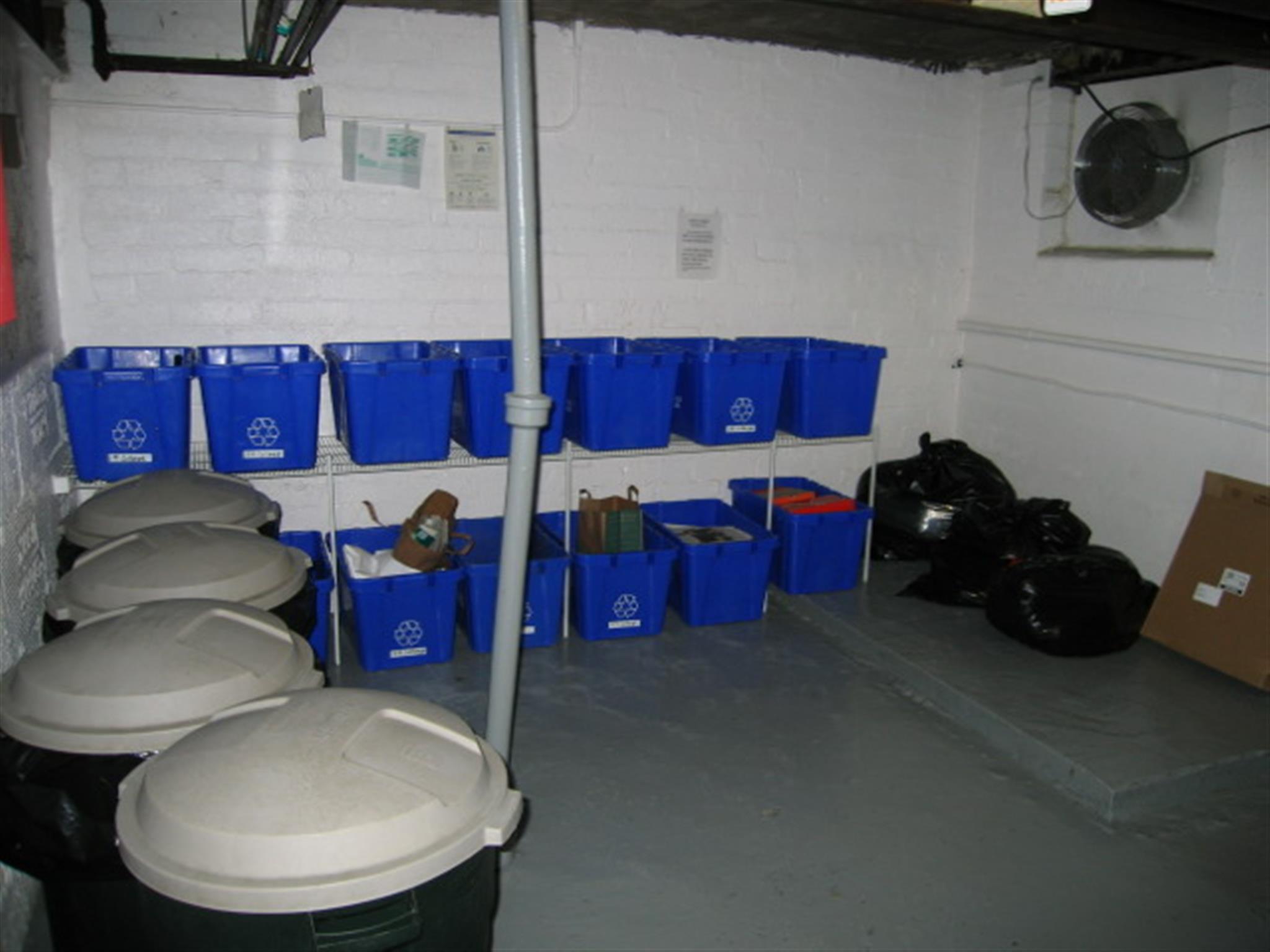 119 College, Davis Square