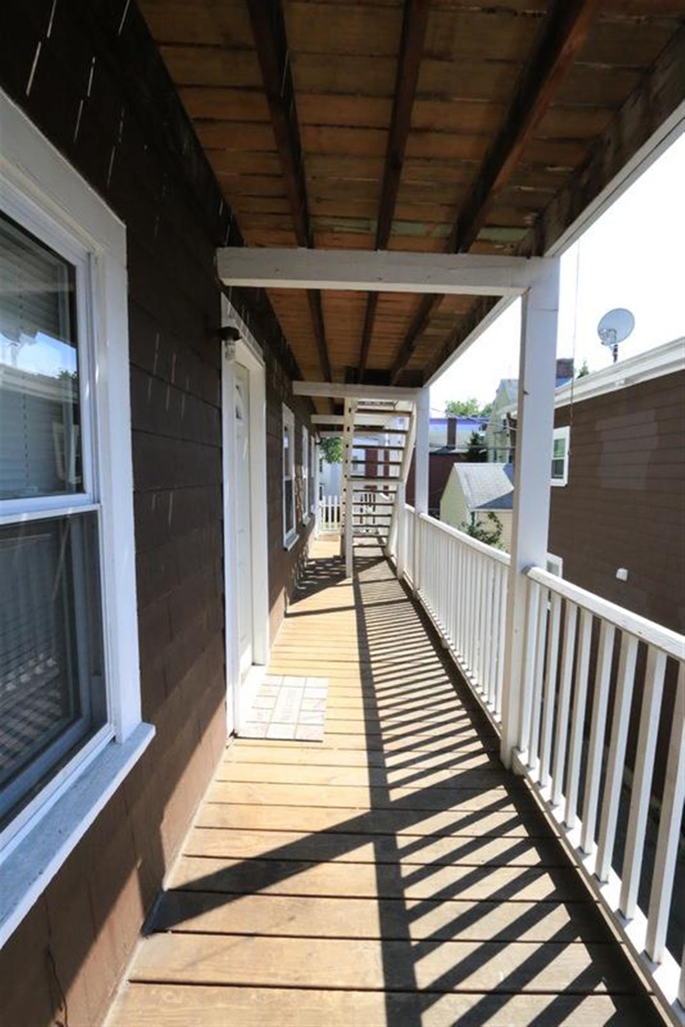 128 Pine St, Central Square