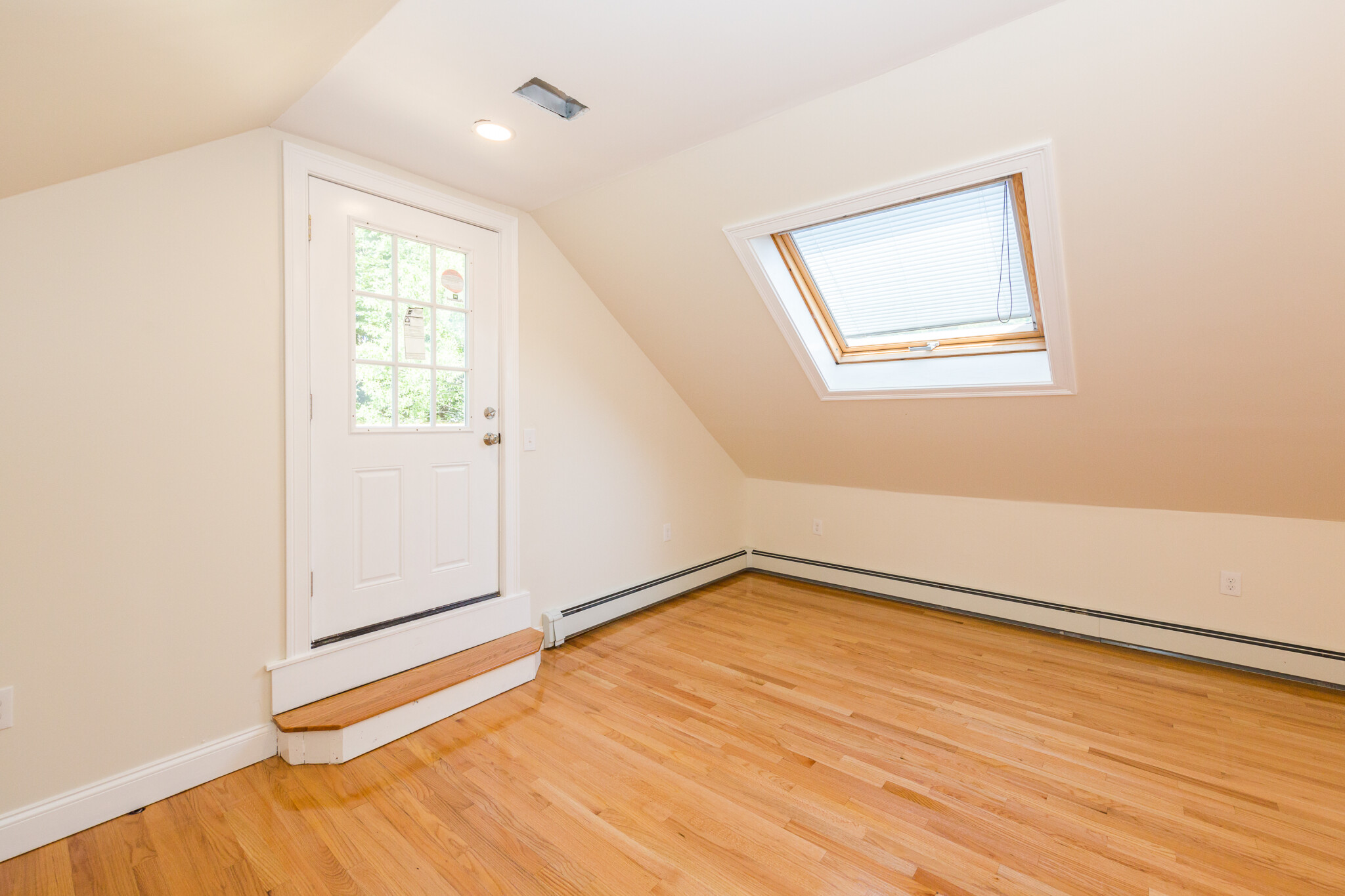 126 Monument St, West Medford