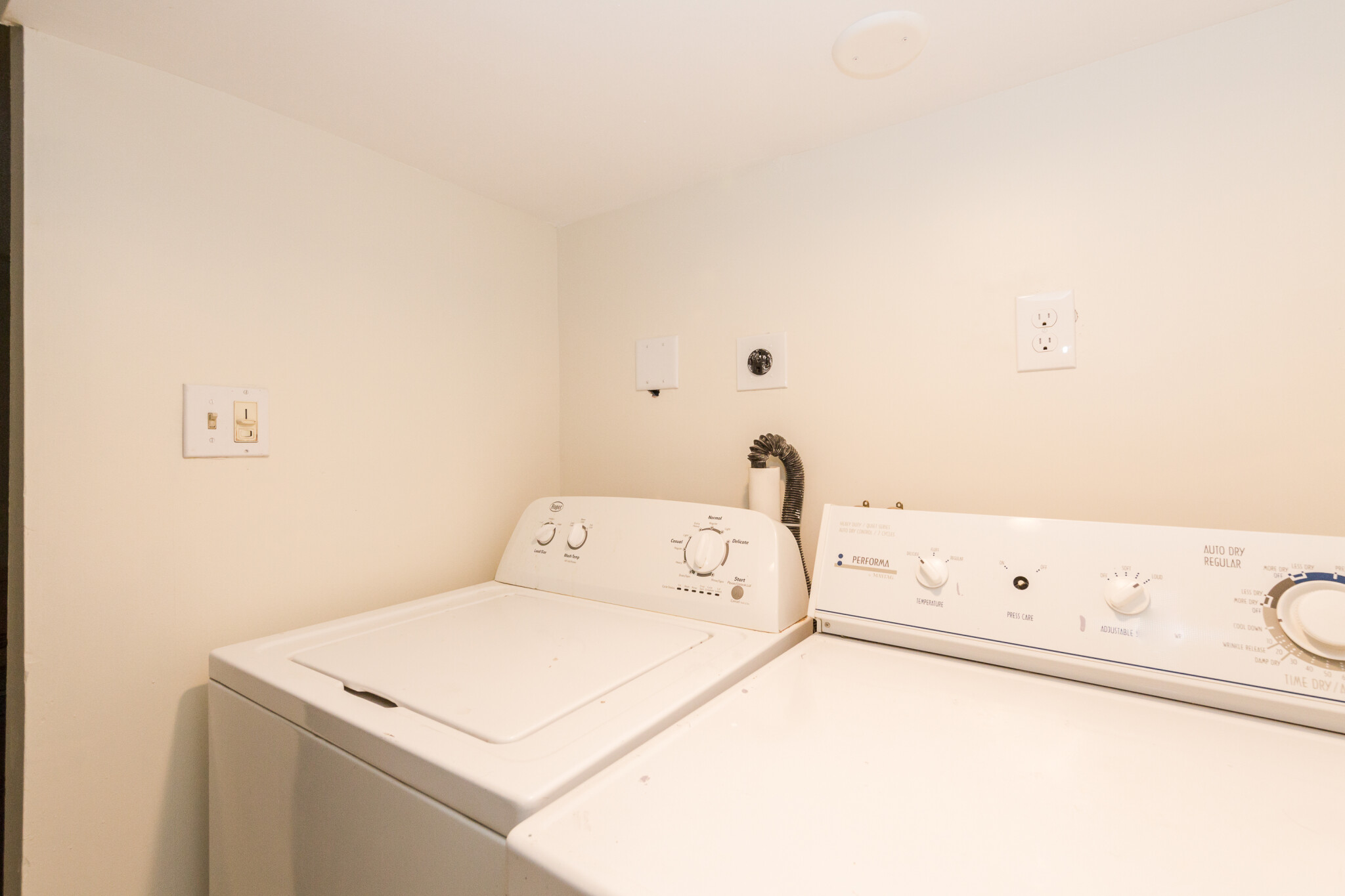 126 Monument St, West Medford