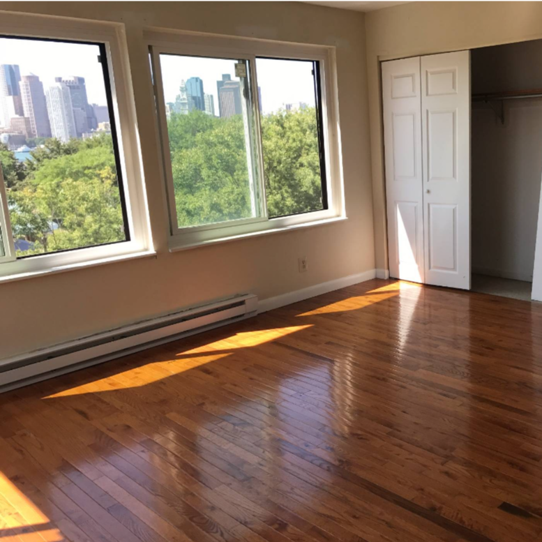 126 Marginal St, East Boston