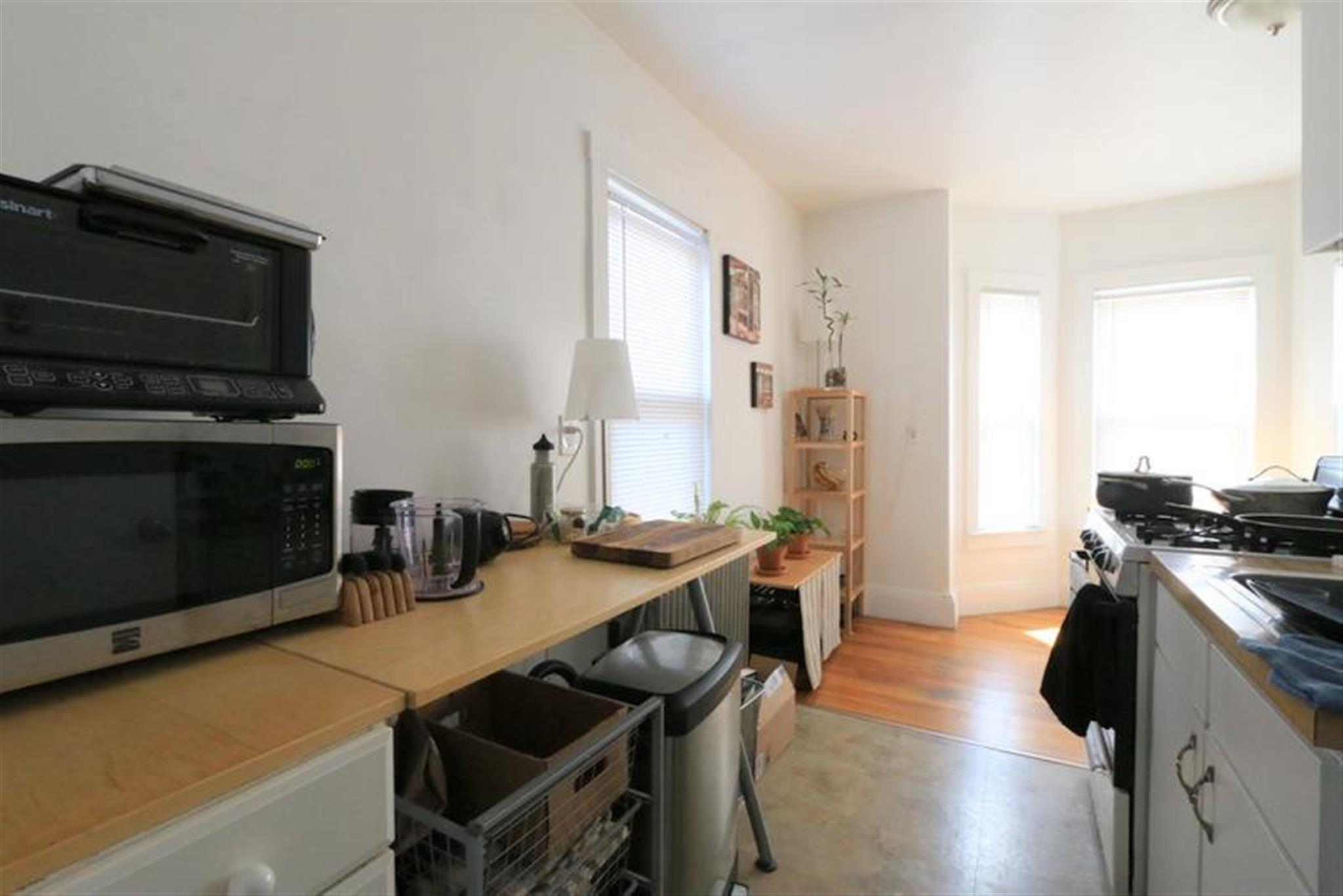 216 Banks St, Harvard Square