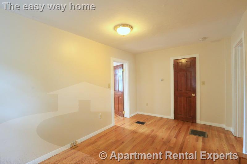 429 Franklin St, Central Square