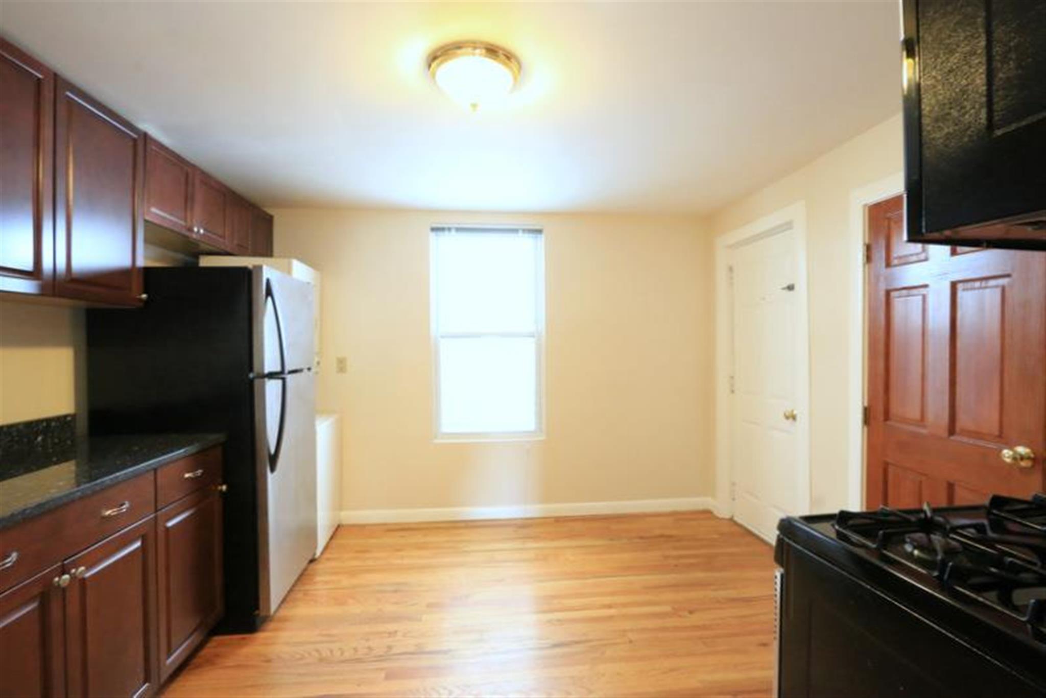 429 Franklin St, Central Square