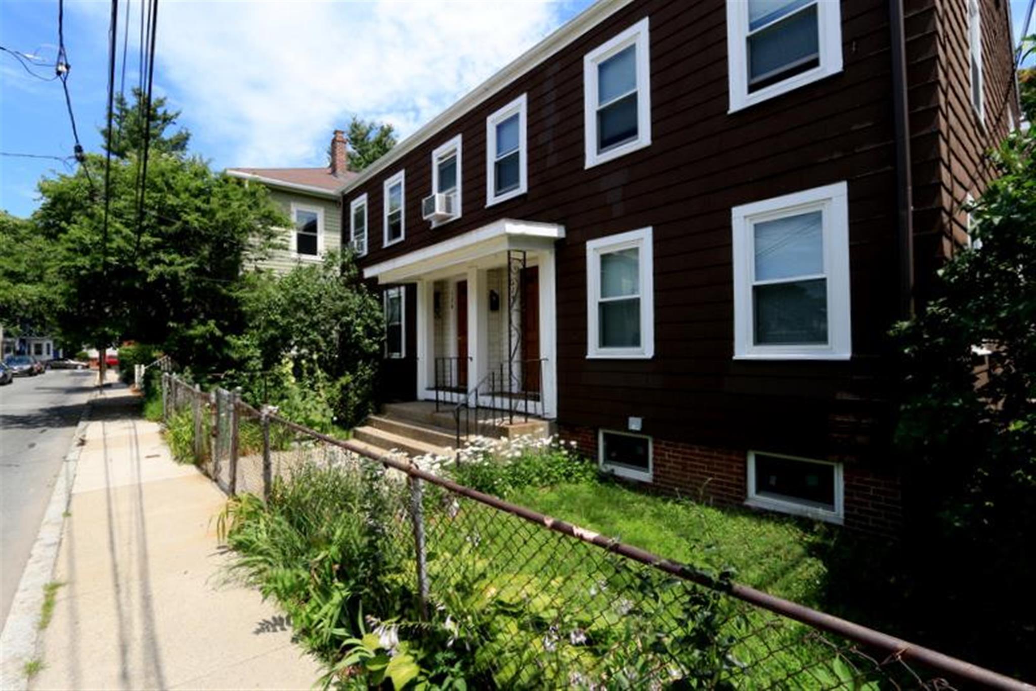 124 Pine St, Central Square