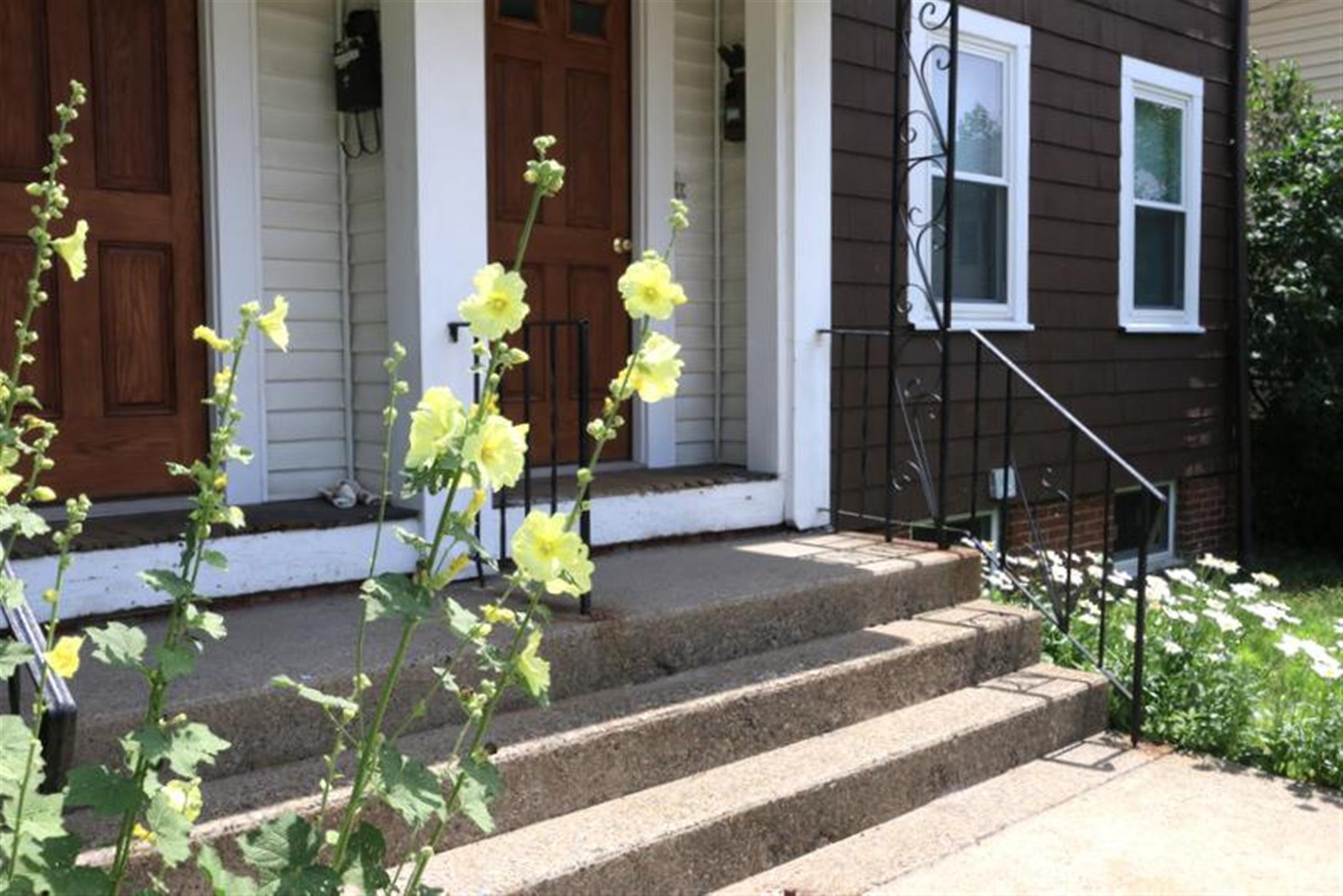 124 Pine St, Central Square