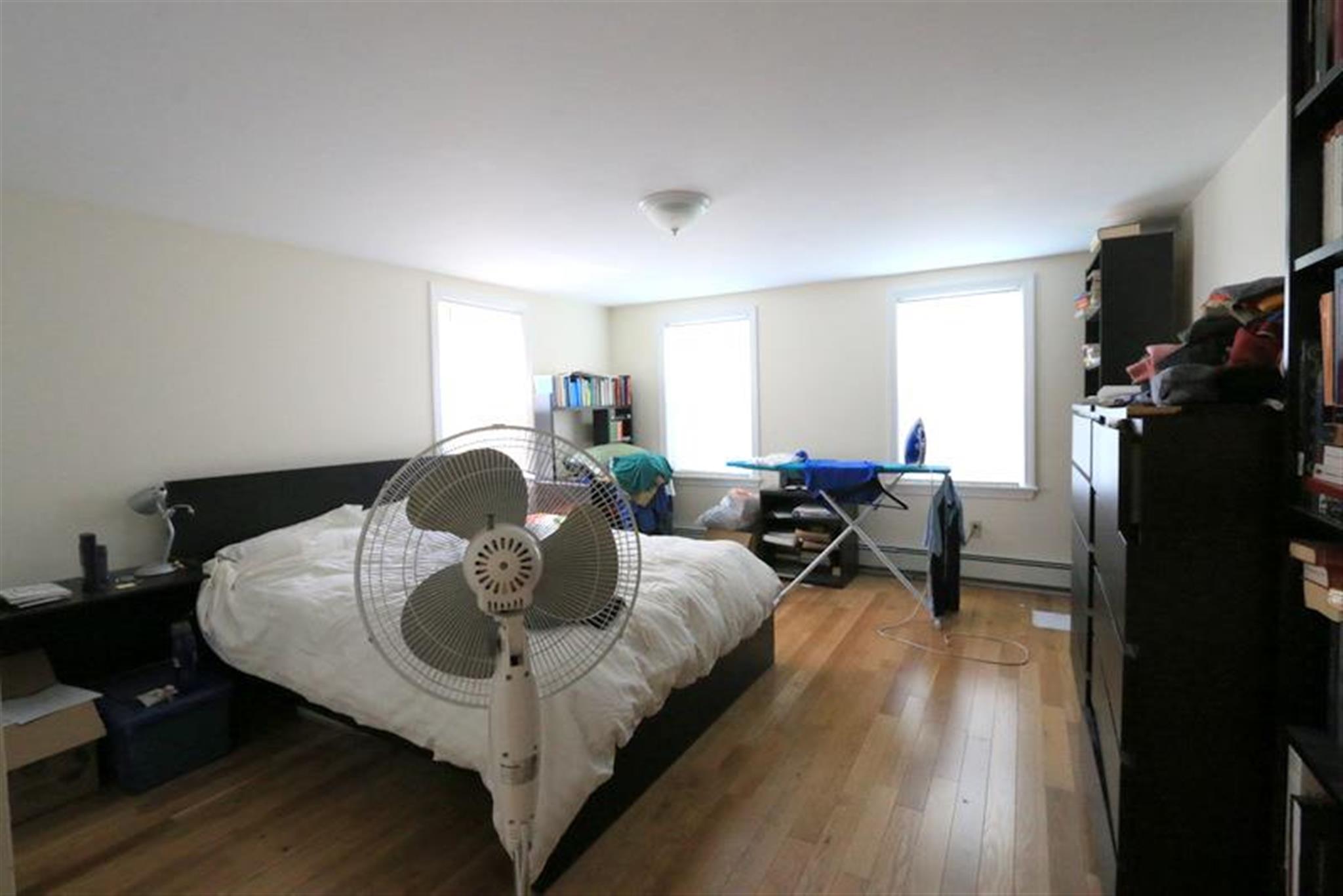 124 Pine St, Central Square