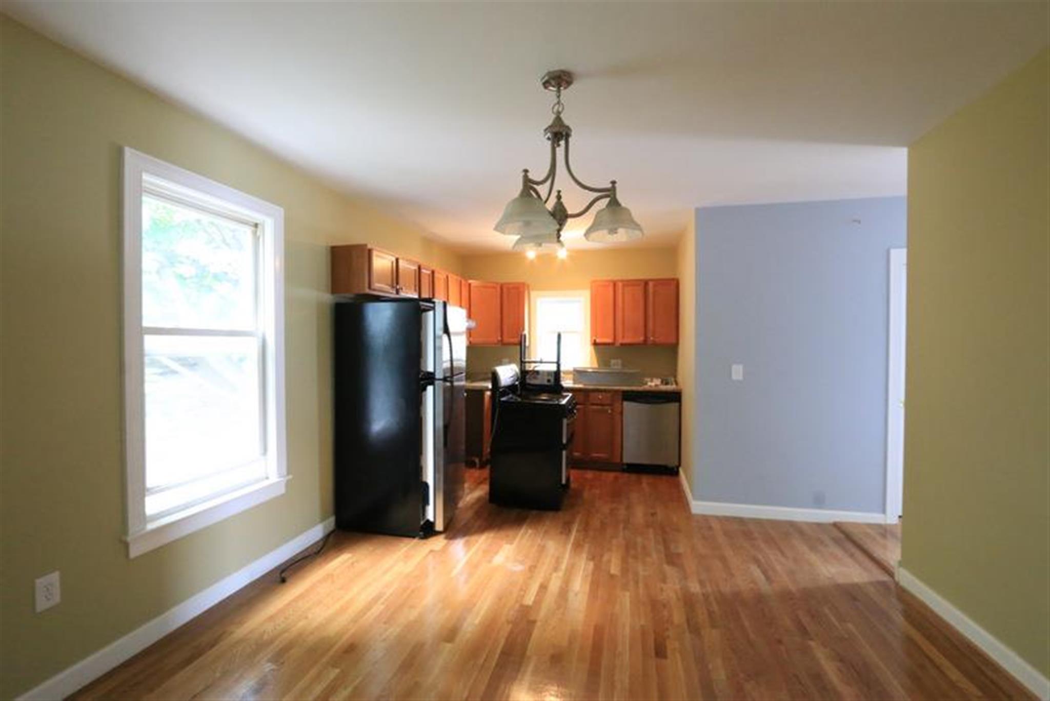 58 Vinal Ave, Prospect Hill