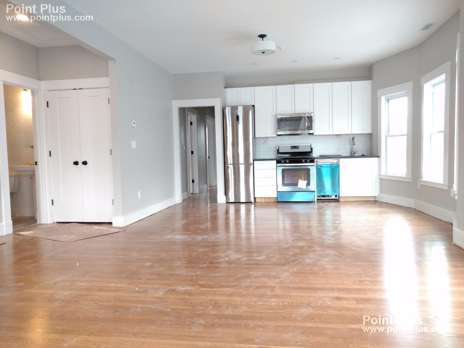 127 Hudson St, Davis Square