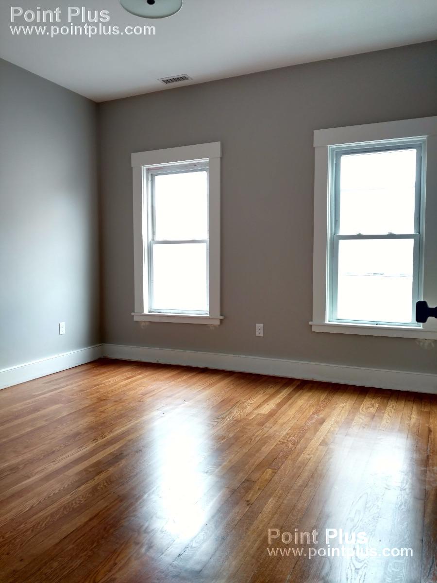 127 Hudson St, Davis Square