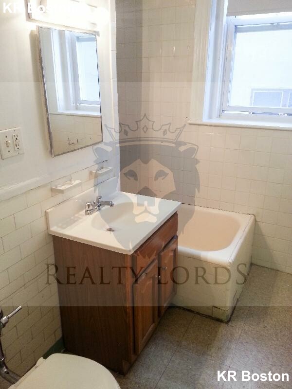 127 Sutherland Rd, Brighton