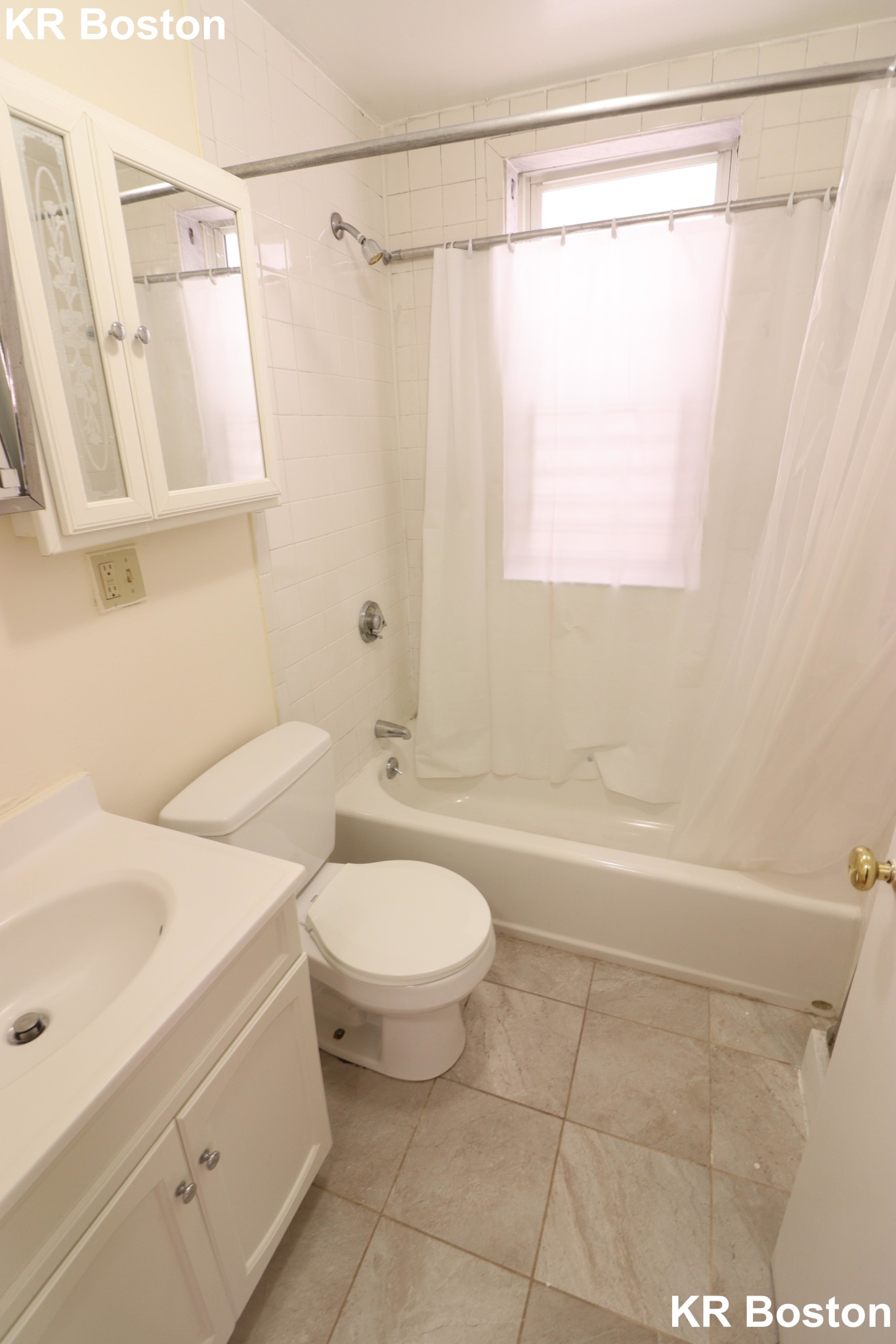 127 Washington St, Brighton