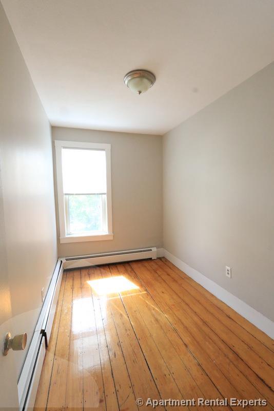 23 Elmer St, Harvard Square