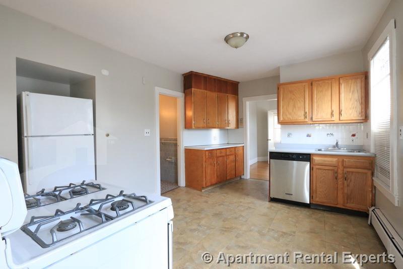 23 Elmer St, Harvard Square