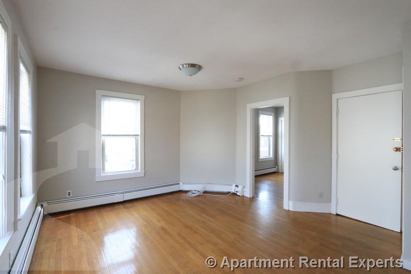 23 Elmer St, Harvard Square